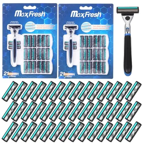 Leriton 44-piece disposable razor kit with handles and cartridges